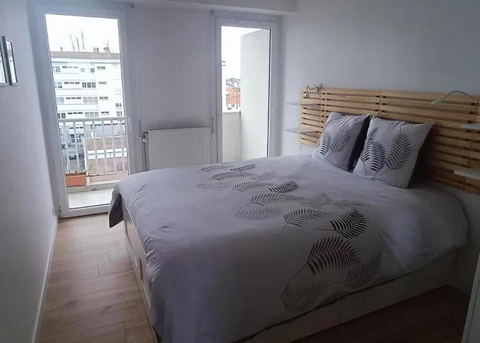 Lumineux Et Cosy * ショレ